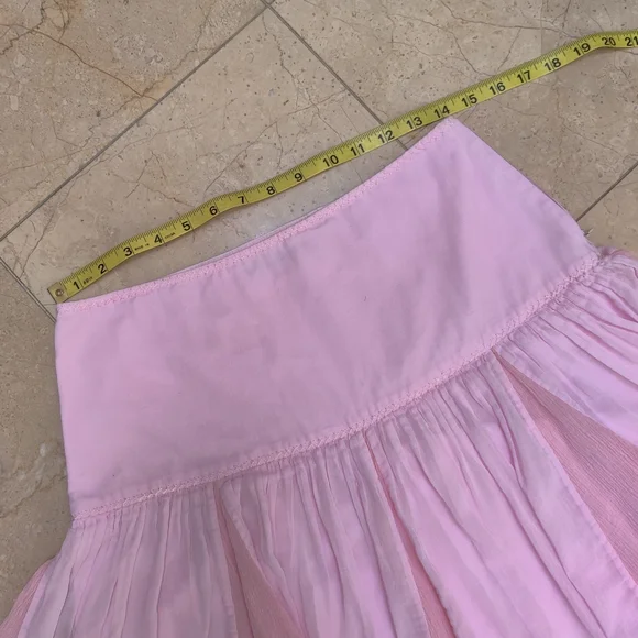 Delicate Pink Crepe Ballet Skirt Elie Tahari - Picture 3 of 9